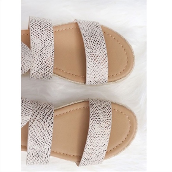 Snake Print espadrille sandal - Picture 10 of 10